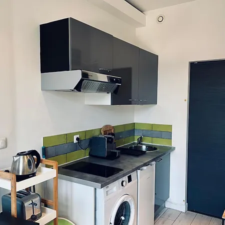 Appartement Elegant A 1 Minute Du Centre Nice